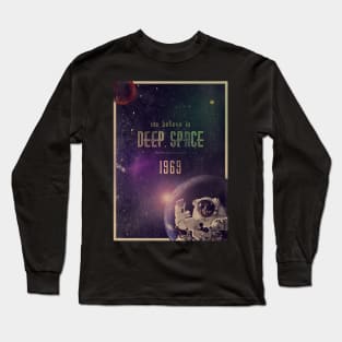 We believe in deep space Long Sleeve T-Shirt